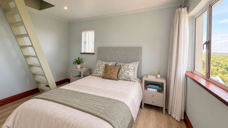 6 Bedroom Property for Sale in Lovemore Park Eastern Cape